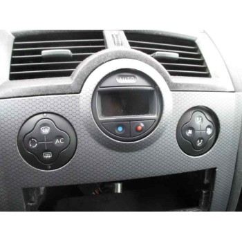 renault megane ii classic berlina del año 2004