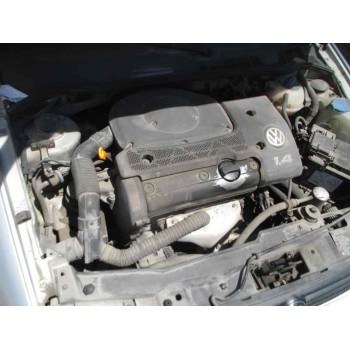 volkswagen polo berlina (6n1) del año 1999