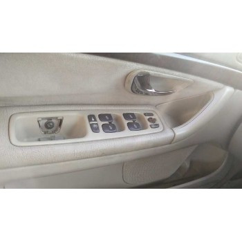 volvo s80 berlina del año 2000