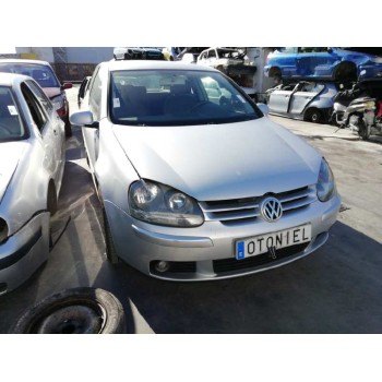 volkswagen golf v berlina (1k1) del año 2004