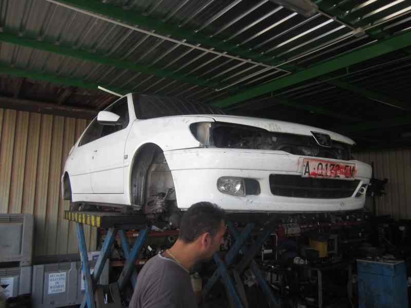 peugeot 306 berlina 3/4/5 puertas (s2) del año 2000