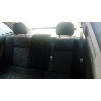 opel astra g berlina del año 2001