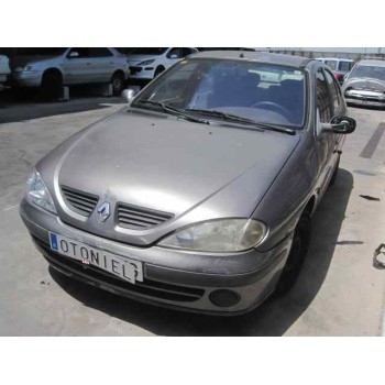 renault megane i fase 2 berlina (ba0) del año 2001