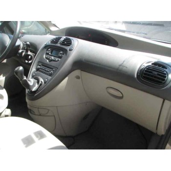 citroën xsara picasso del año 2003