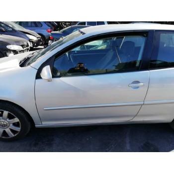 volkswagen golf v berlina (1k1) del año 2004