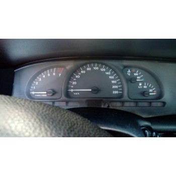 opel vectra b berlina del año 1999