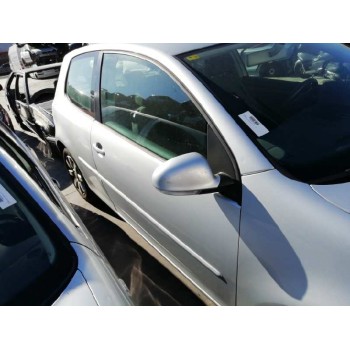 volkswagen golf v berlina (1k1) del año 2004