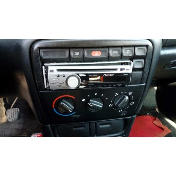 opel vectra b berlina del año 1999