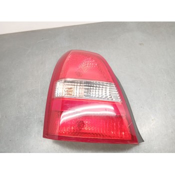 Recambio de piloto trasero izquierdo para nissan primera (p12) 1.6 referencia OEM IAM 89024270  