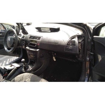 citroën c4 berlina del año 2006