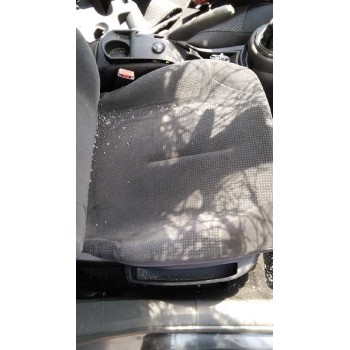 citroën c4 berlina del año 2006