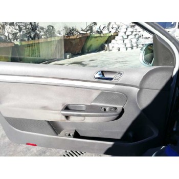 volkswagen golf v berlina (1k1) del año 2004