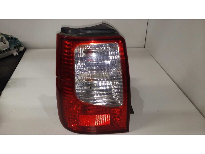 Recambio de piloto trasero izquierdo para kia joice 2.0 cat referencia OEM IAM   