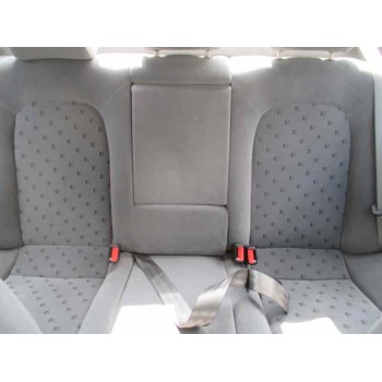 seat toledo (1m2) del año 2000