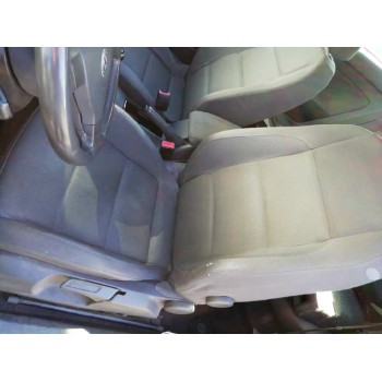 volkswagen golf v berlina (1k1) del año 2004