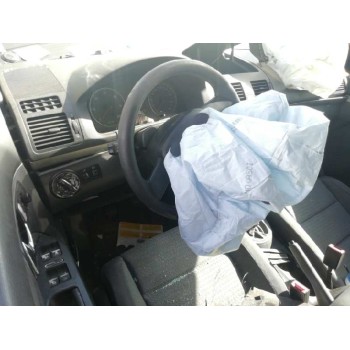 volkswagen touran (1t1) del año 2004