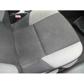 peugeot 207 del año 2006