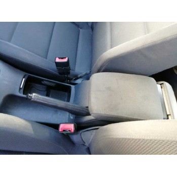 volkswagen golf v berlina (1k1) del año 2004