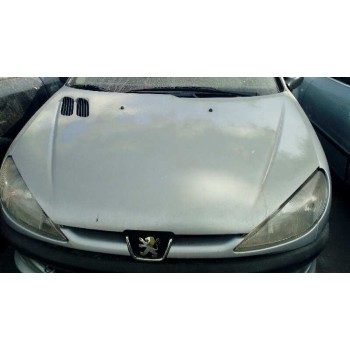 peugeot 206 berlina del año 2000