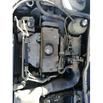 peugeot 206 berlina del año 2001