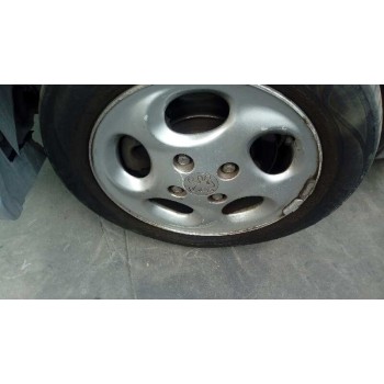 peugeot 206 berlina del año 2000