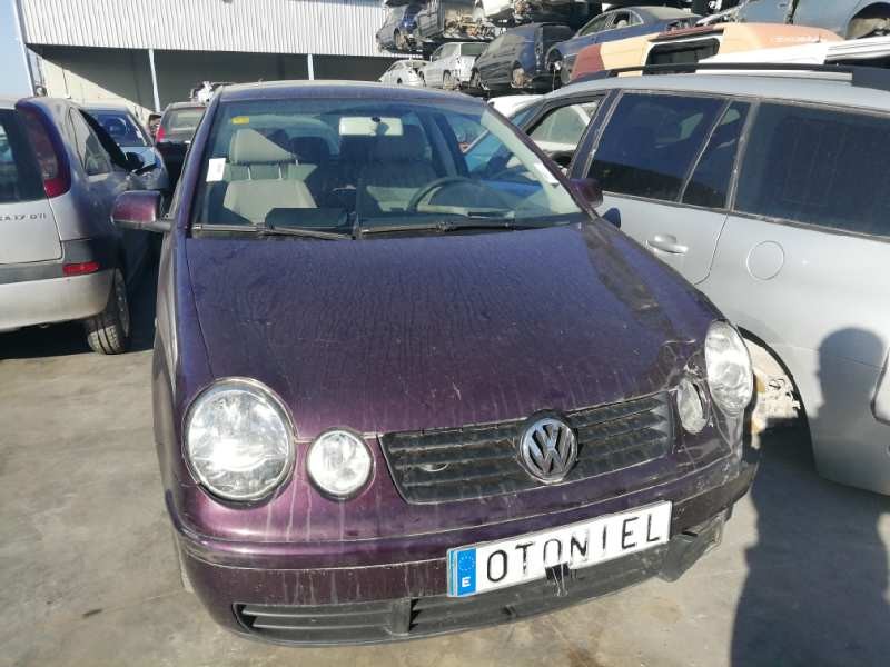 VOLKSWAGEN POLO (9N1)