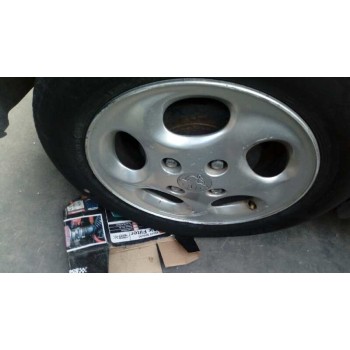 peugeot 206 berlina del año 2000