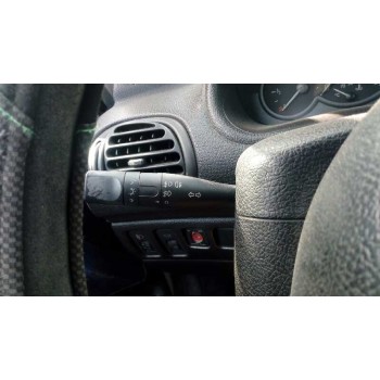 peugeot 206 berlina del año 2000