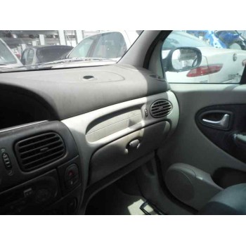 renault scenic (ja..) del año 2003