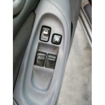 nissan almera (n16/e) del año 2003