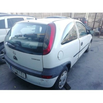 opel corsa c del año 2001