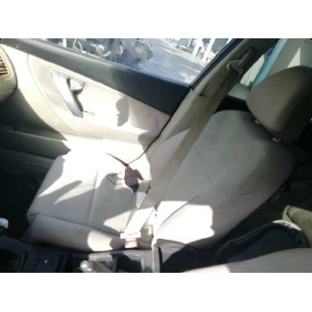 nissan primera berlina (p12) del año 2005