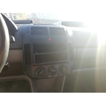 volkswagen polo (9n1) del año 2004