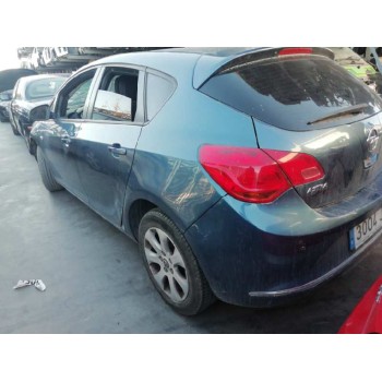 opel astra j lim. del año 2015