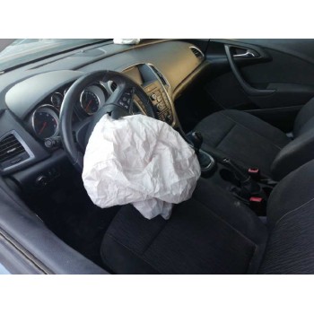 opel astra j lim. del año 2015