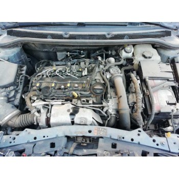 opel astra j lim. del año 2015