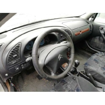 citroën xsara berlina del año 2003