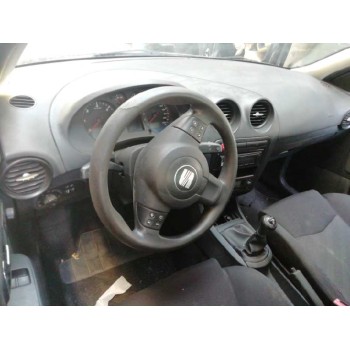 seat ibiza (6l1) del año 2005