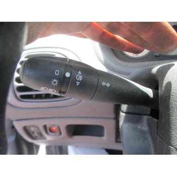 peugeot 206 berlina del año 2005