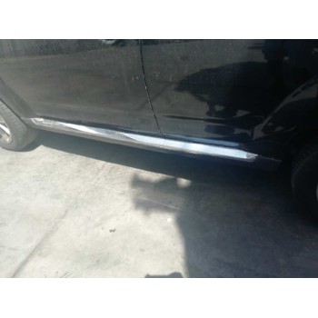 ESTRIBO FALDON LATERAL IZQUIERDO