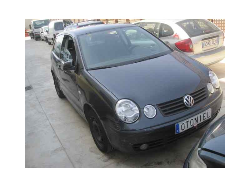 VOLKSWAGEN POLO (9N1)