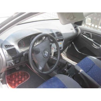 seat ibiza (6k1) del año 2001