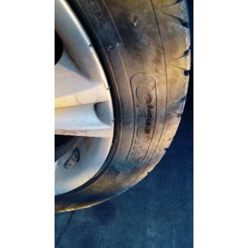 seat ibiza (6l1) del año 2004