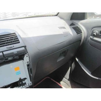 seat ibiza (6k1) del año 2001