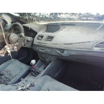 renault megane iii berlina 5 p del año 2014