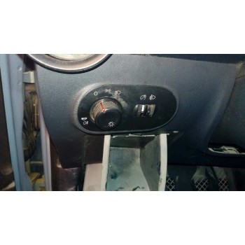 seat ibiza (6l1) del año 2004