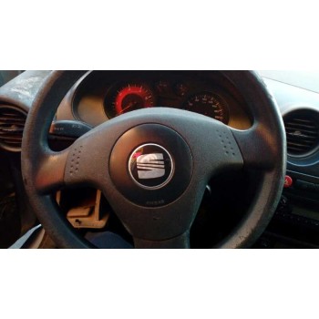 seat ibiza (6l1) del año 2004