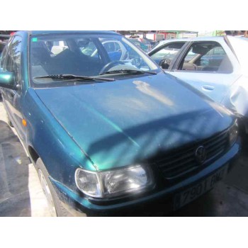 volkswagen polo berlina (6n1) del año 1996