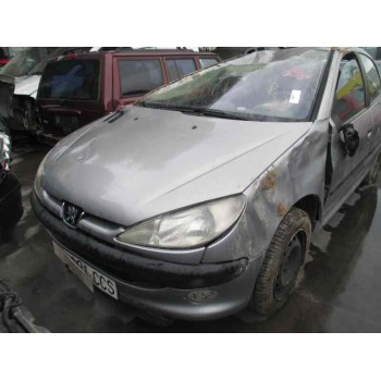 peugeot 206 berlina del año 2002