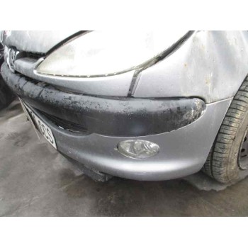 peugeot 206 berlina del año 2002